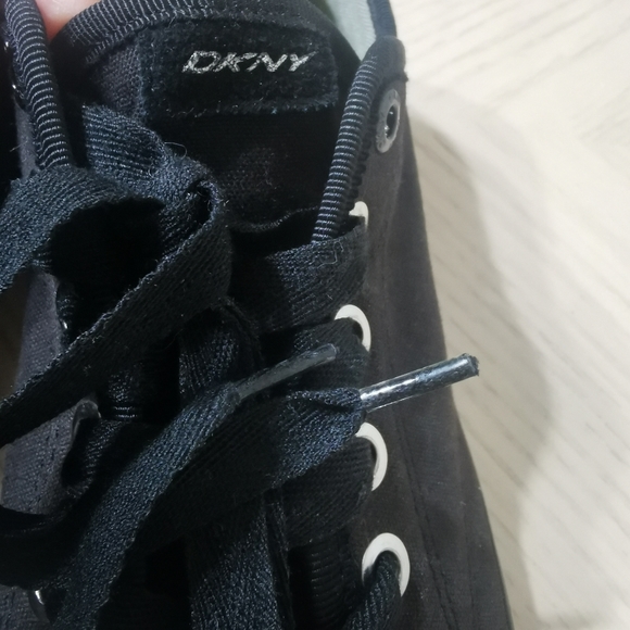 DKNY Deck Sneakers - Picture 9 of 16
